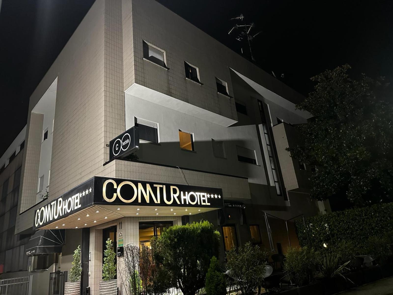 Hotel Comtur Binasco Exteriér fotografie